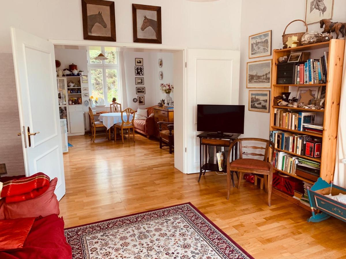 Anna Apartment